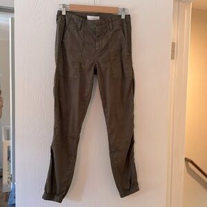 Anthropologie Level 99 Linen Blend Green jogger Like New